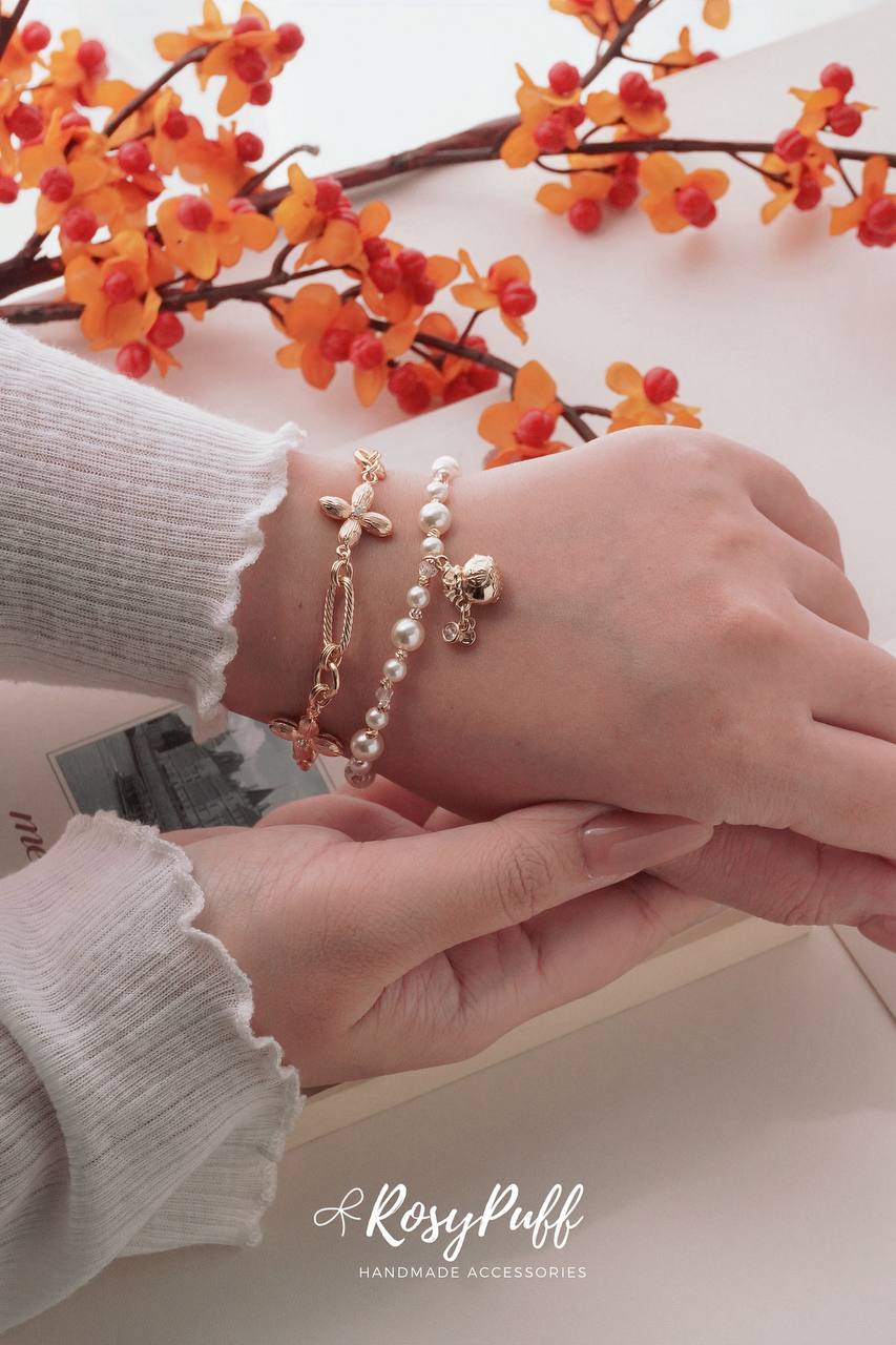 Fortunes Pouch Bracelet