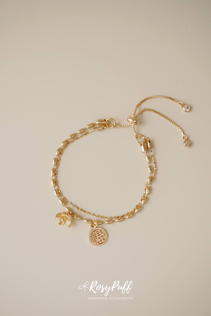 Golden Whisper Bracelet With Selectable Charms