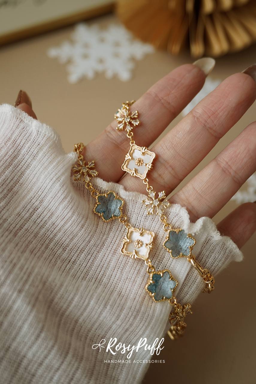Snowy Stardust Gems In Blue