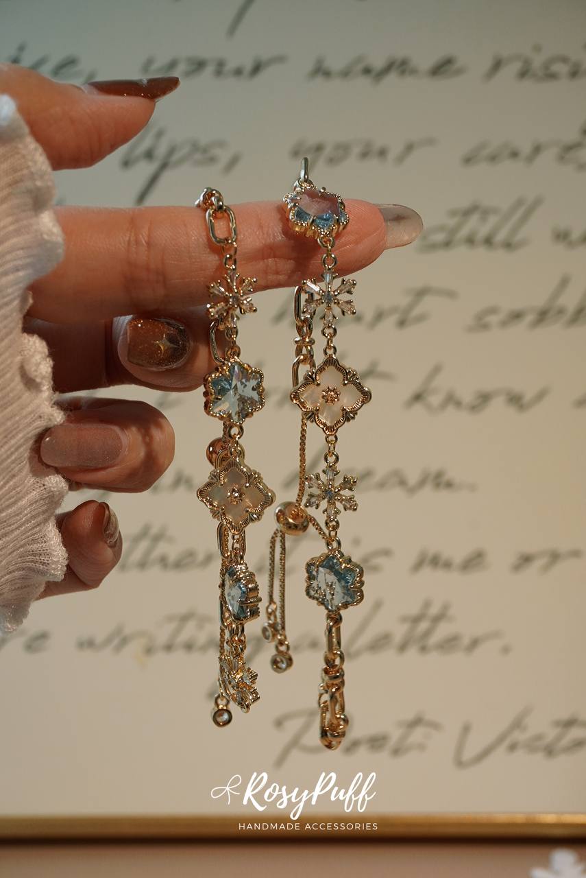Snowy Stardust Gems In Blue