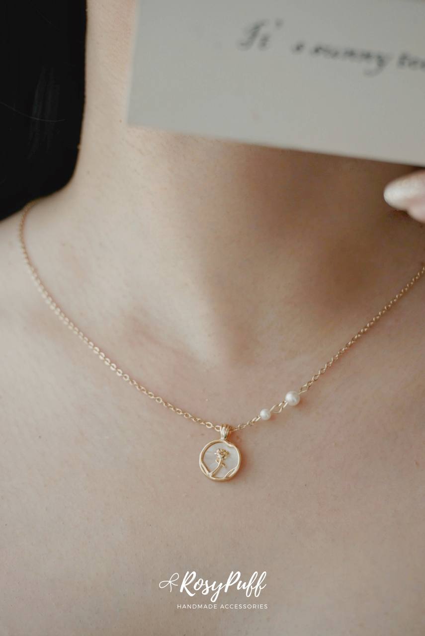 Rosy Pearly Necklace