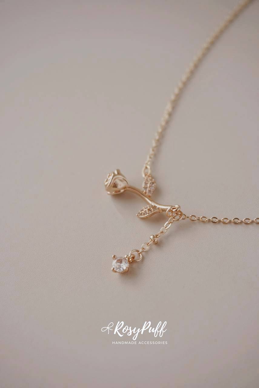 Rose Delight Necklace