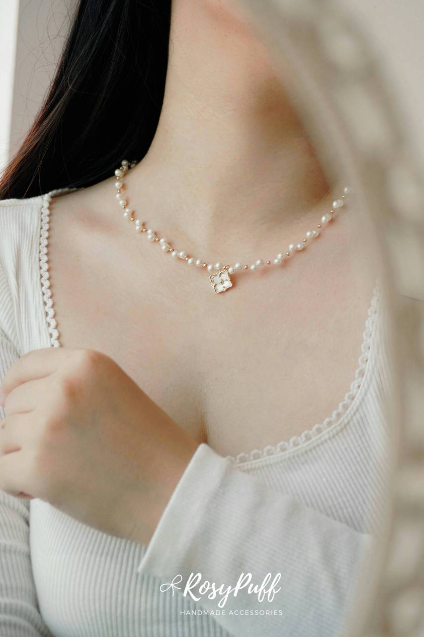 Velvet Braided Pearl In Gold Necklace