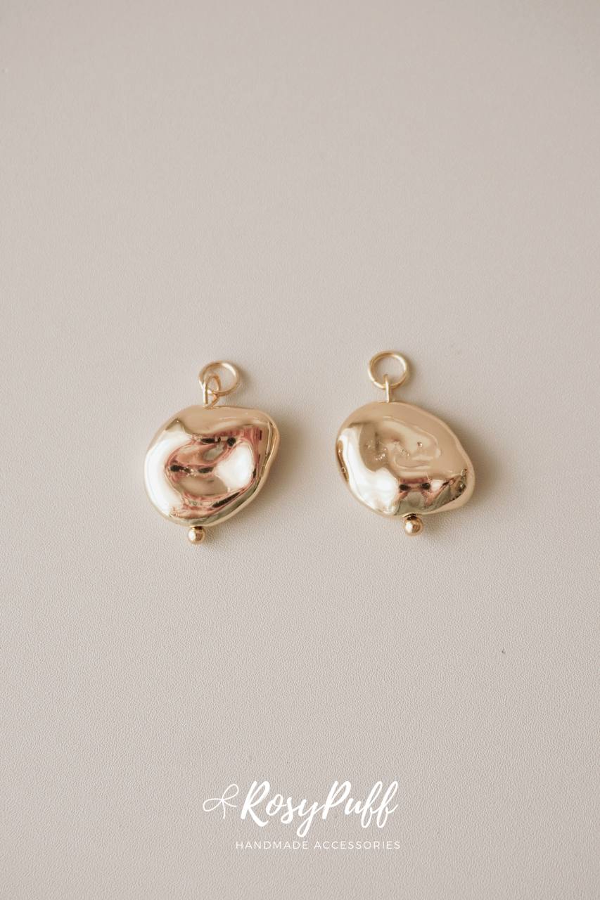 Medium Rocks Pendants ( For Ear Cuffs )