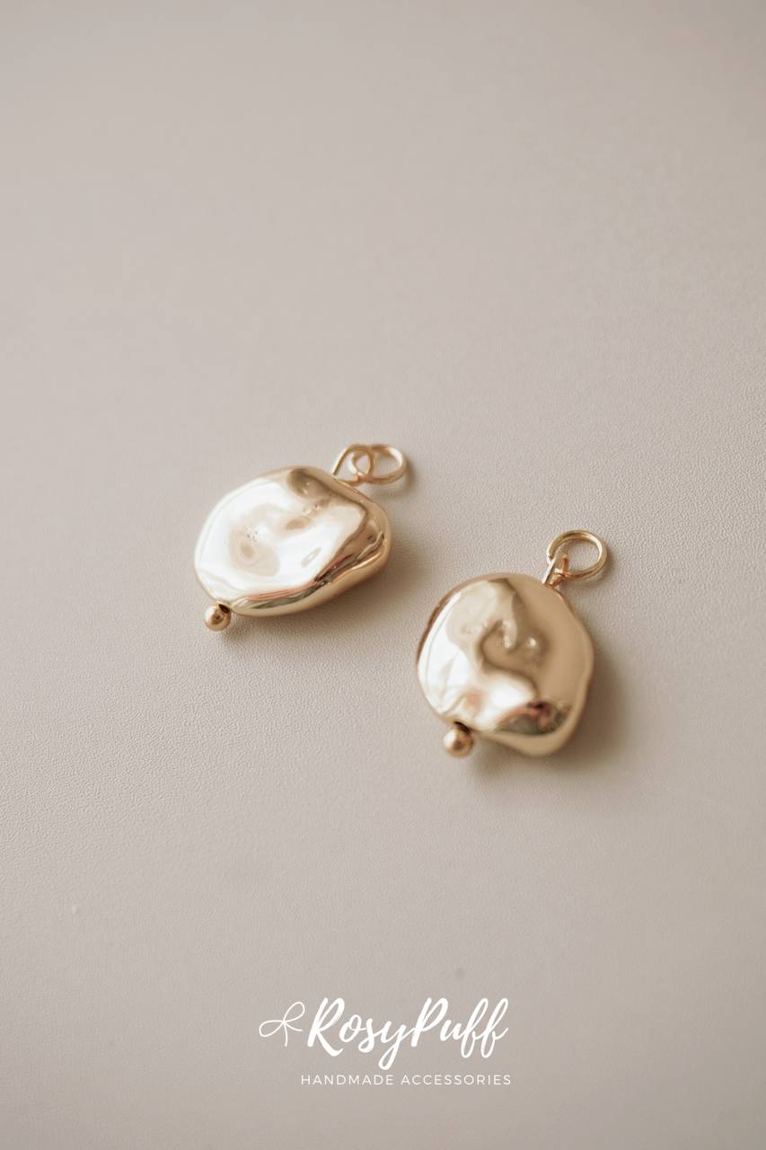 Medium Rocks Pendants ( For Ear Cuffs )
