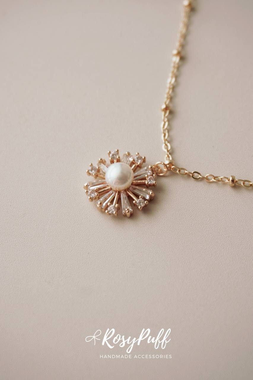 Hanabi Diamond Necklace