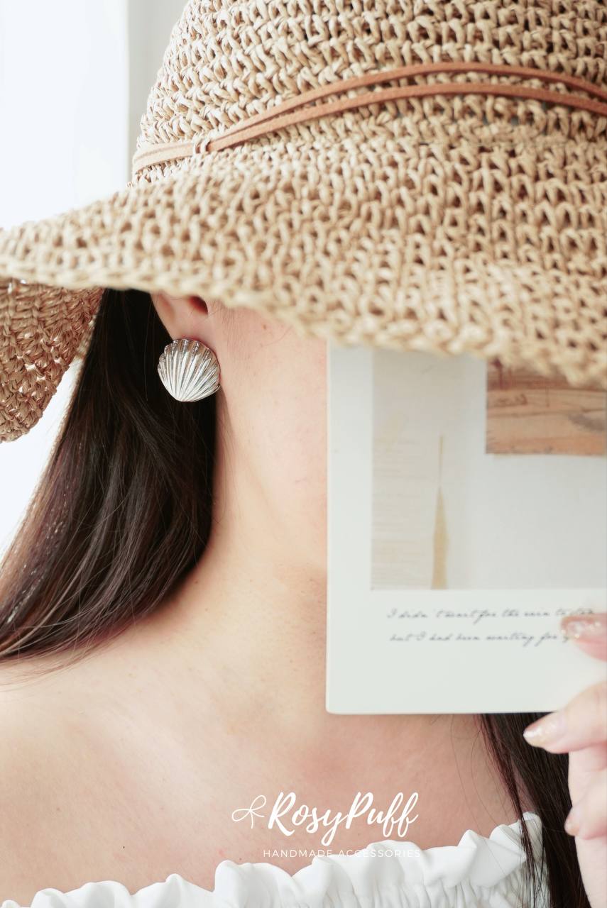 Silver Shells Earrings