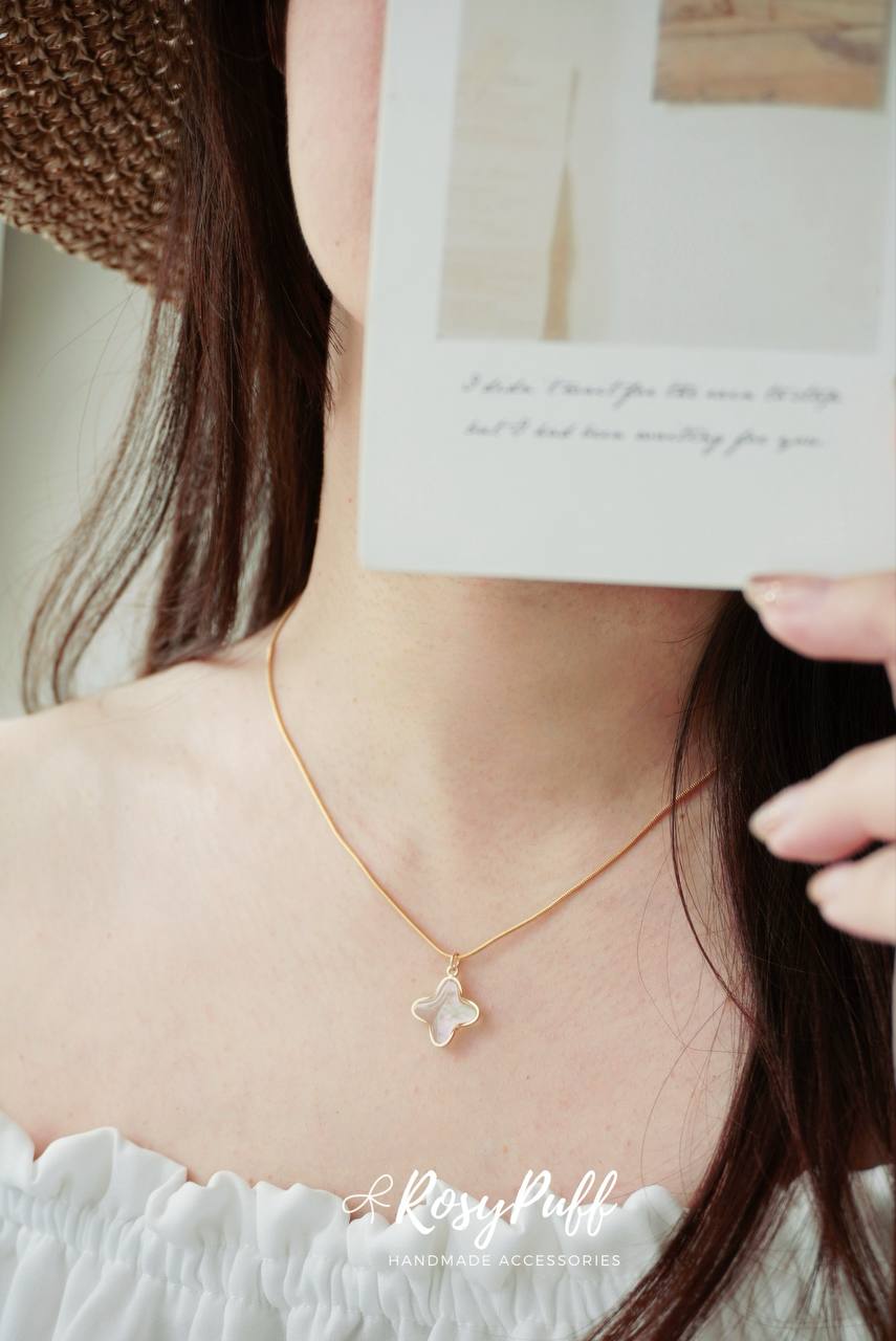 Ocean Star Drip Necklace