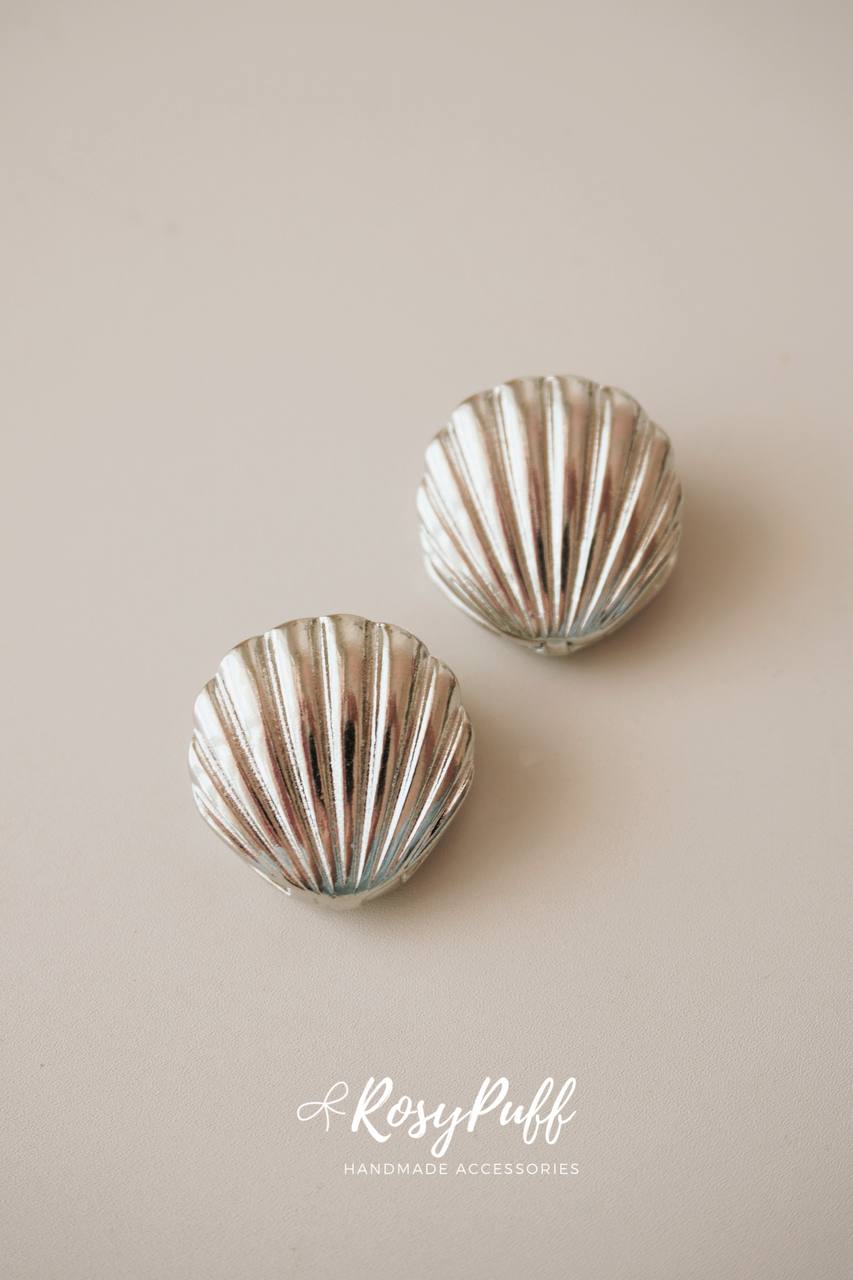 Silver Shells Earrings
