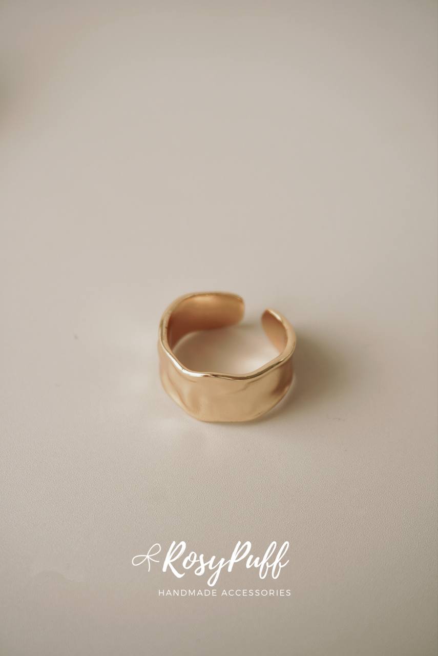 Bold Muse Ring