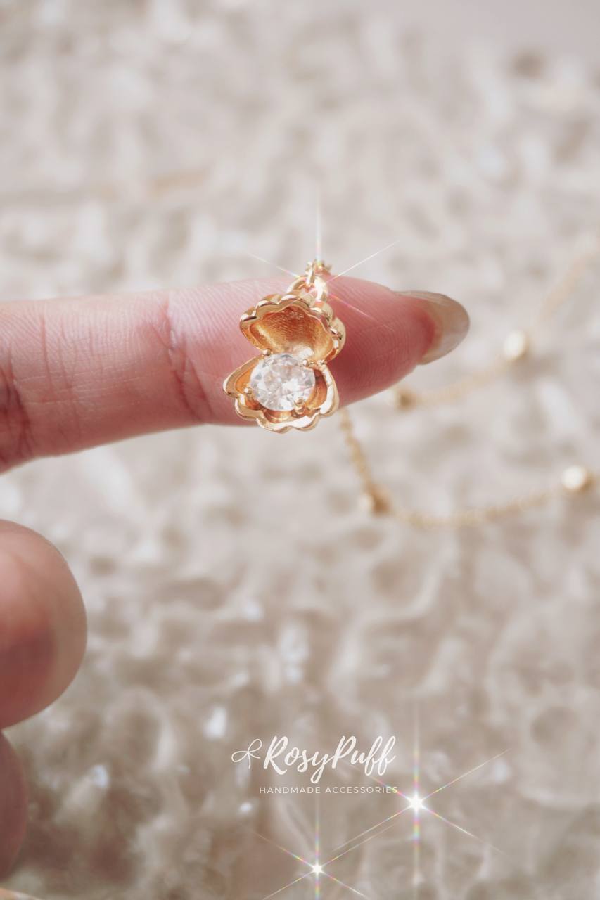 Mermaid's Treasure In Gold