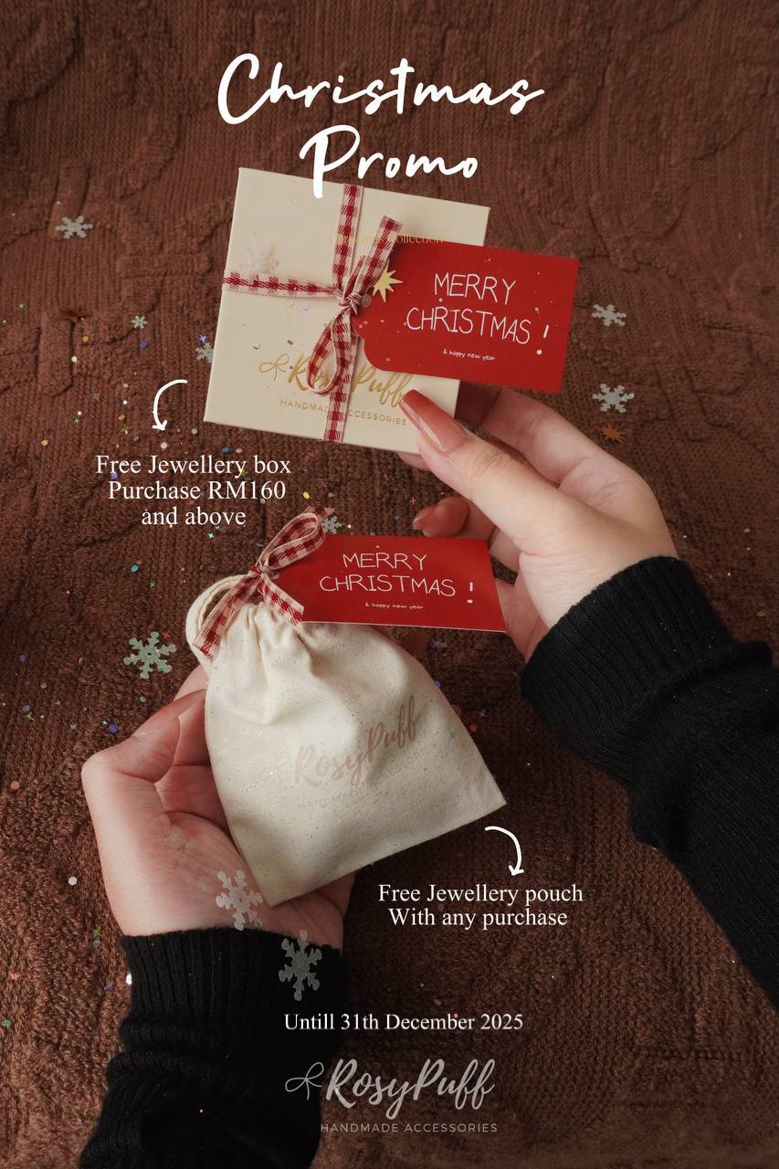 Snow Petal Bracelet In Silver