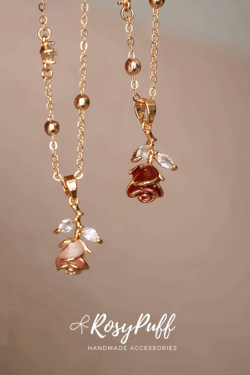 Eternal Rose Necklace In Pink