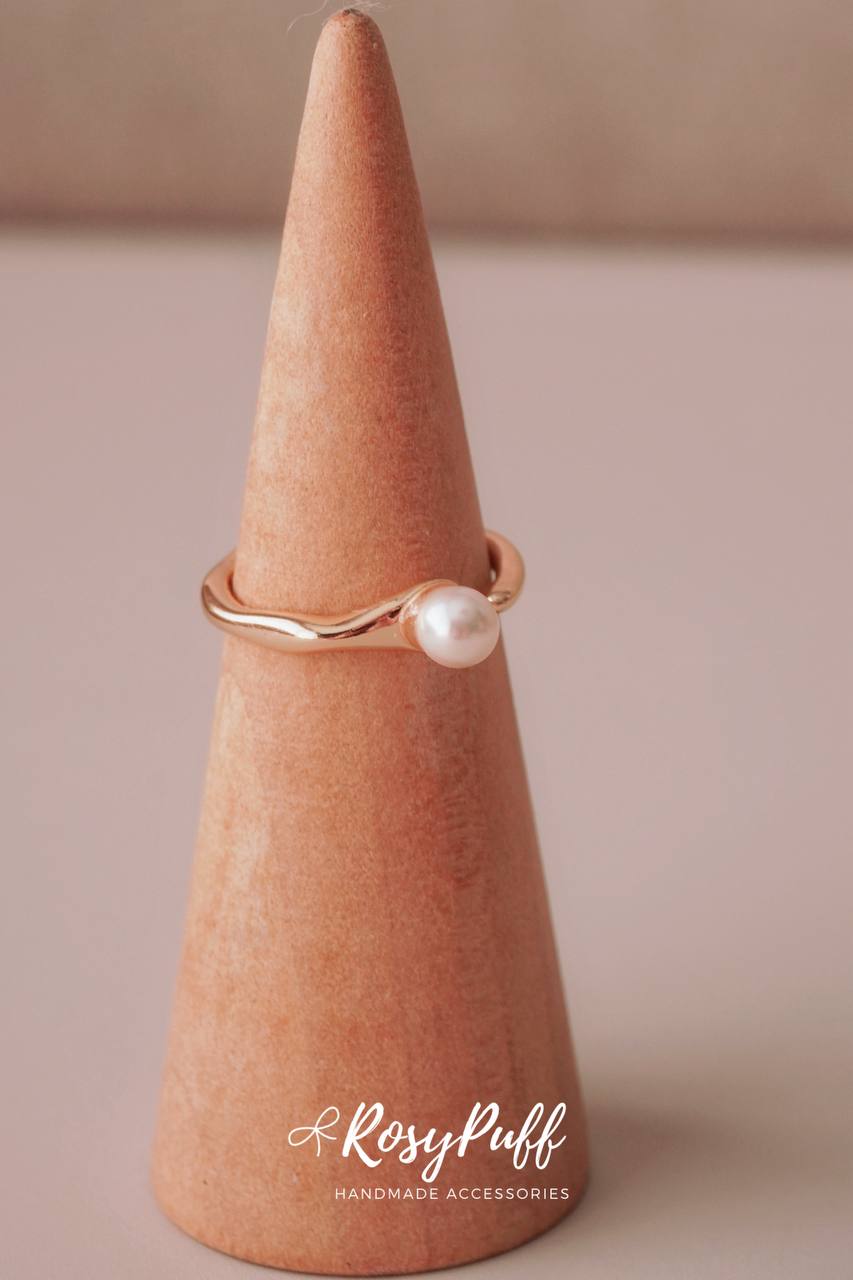 Minimalist Swarovski Pearl Ring