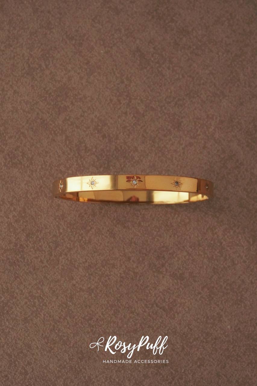 Nova Bangle ( Water Resistant )