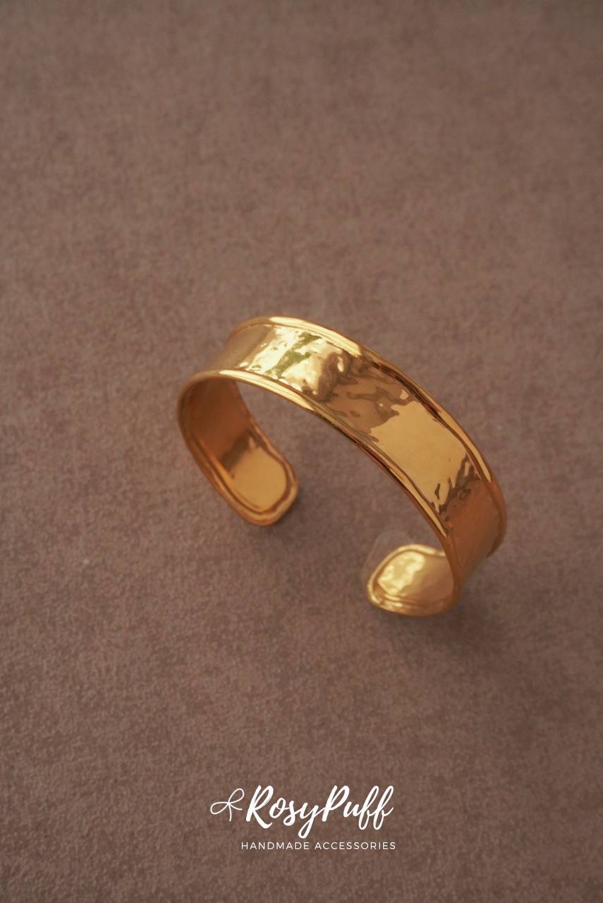 Elodie Bangle (Water Resistant)