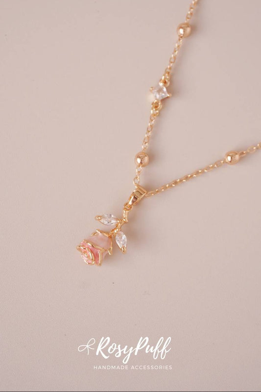Eternal Rose Necklace In Pink