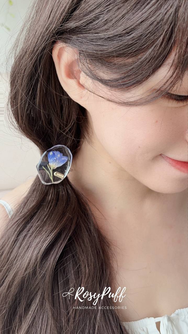 Small Blue delphinium Elastic Hair Clip