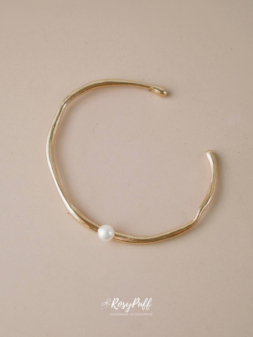 Pearl Golden Bangle