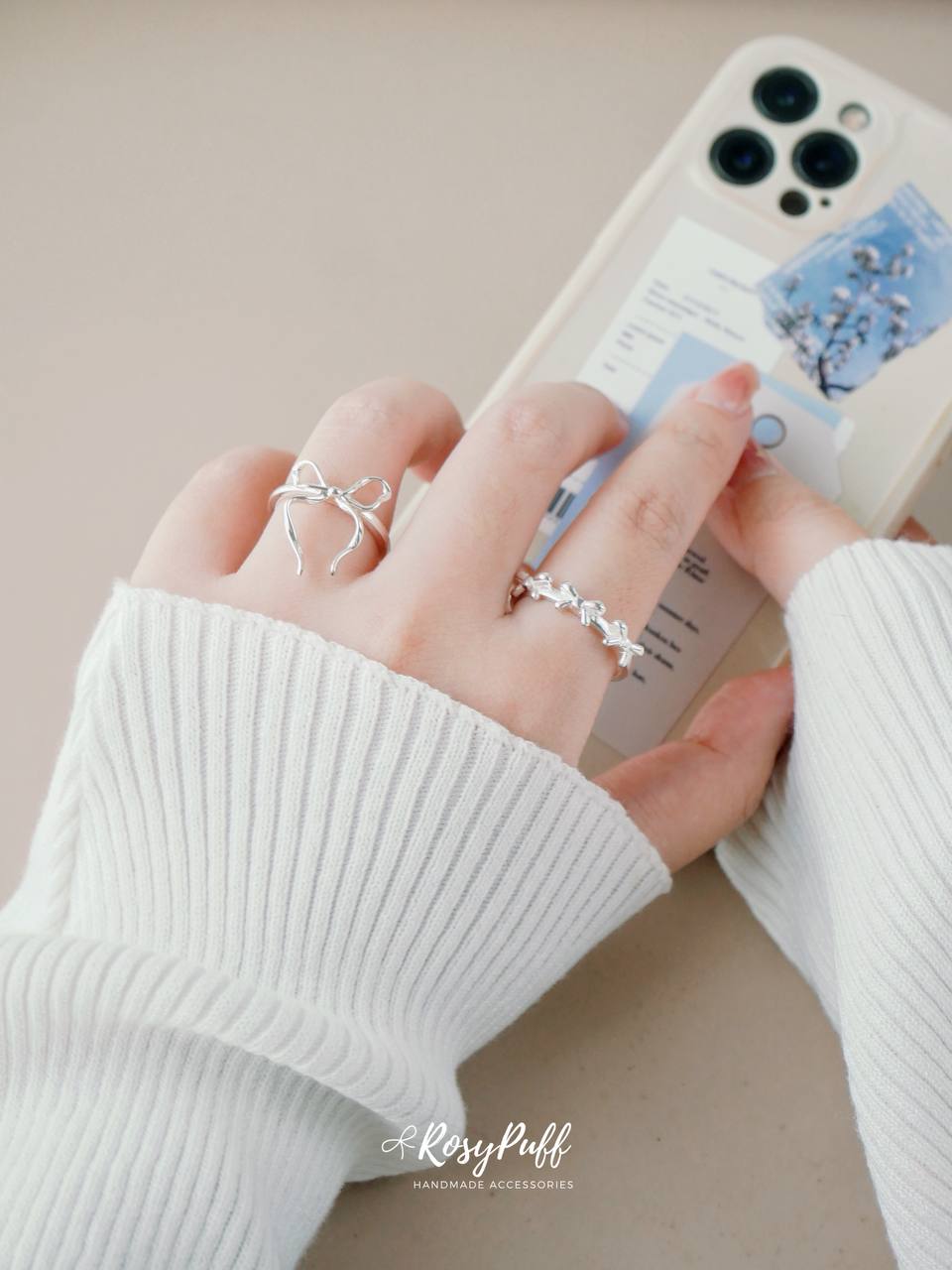 Petite Ribbons Ring