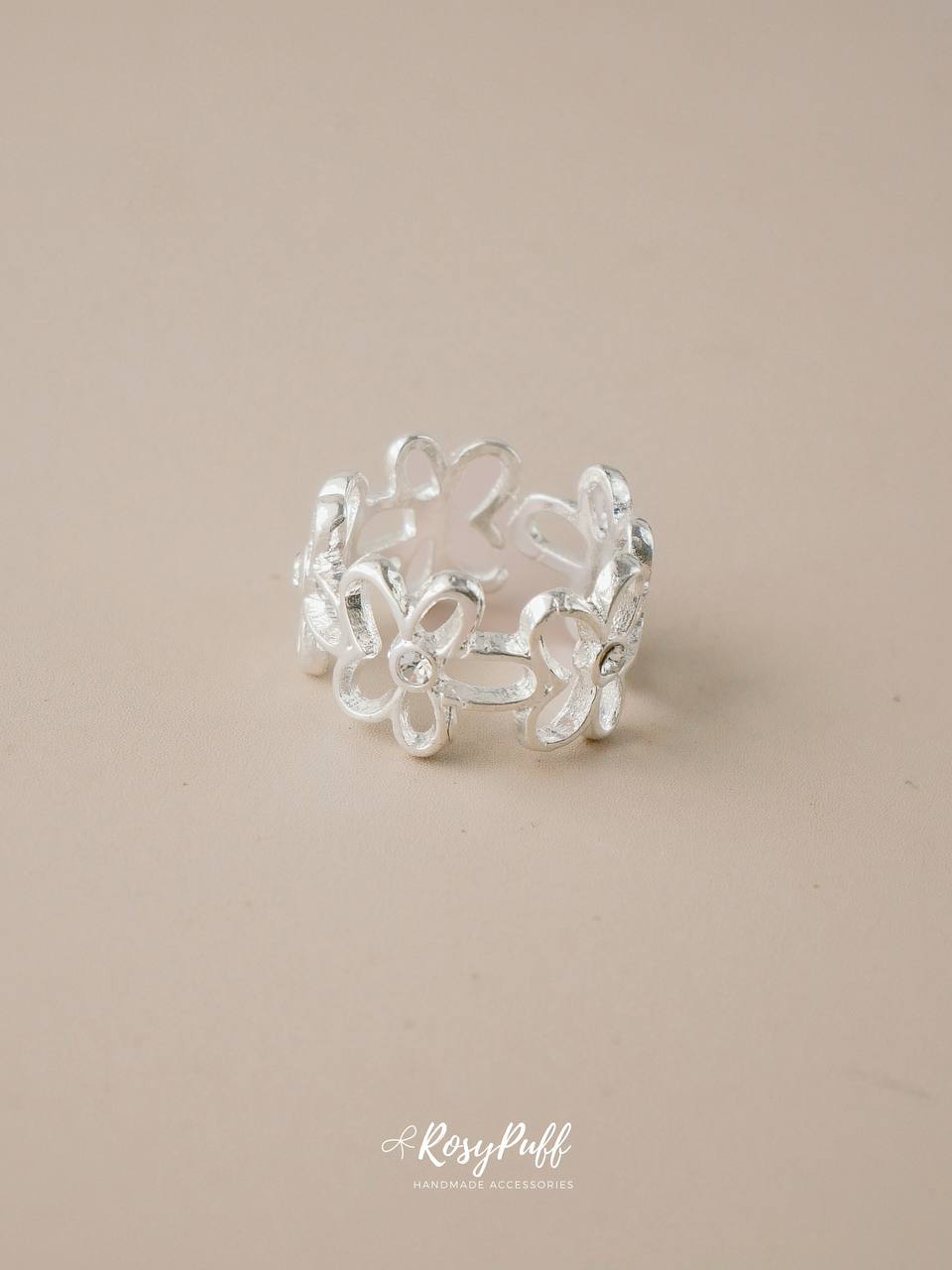 Flower Flutters Ring