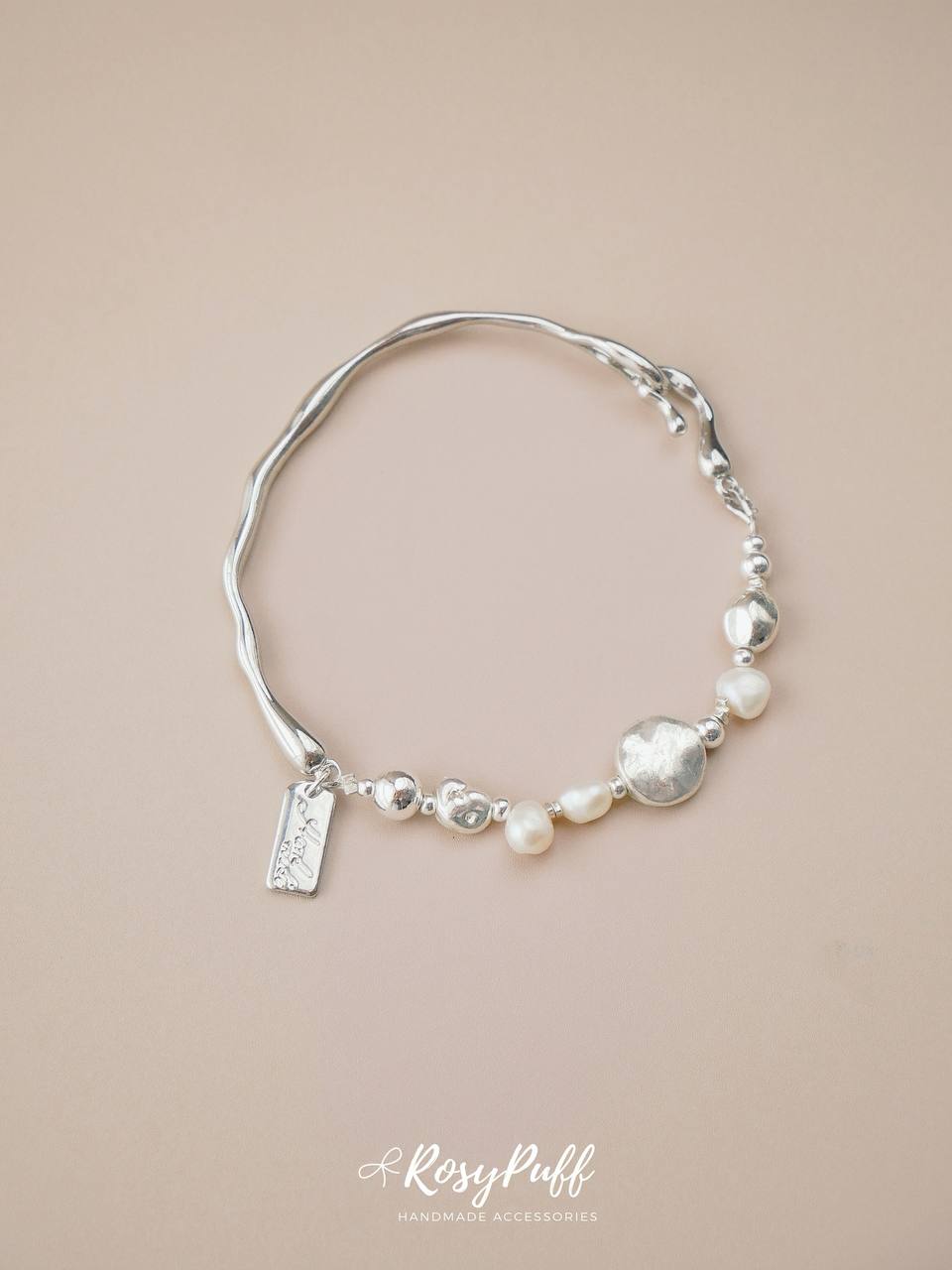 Pearl serenity bracelet in Silver