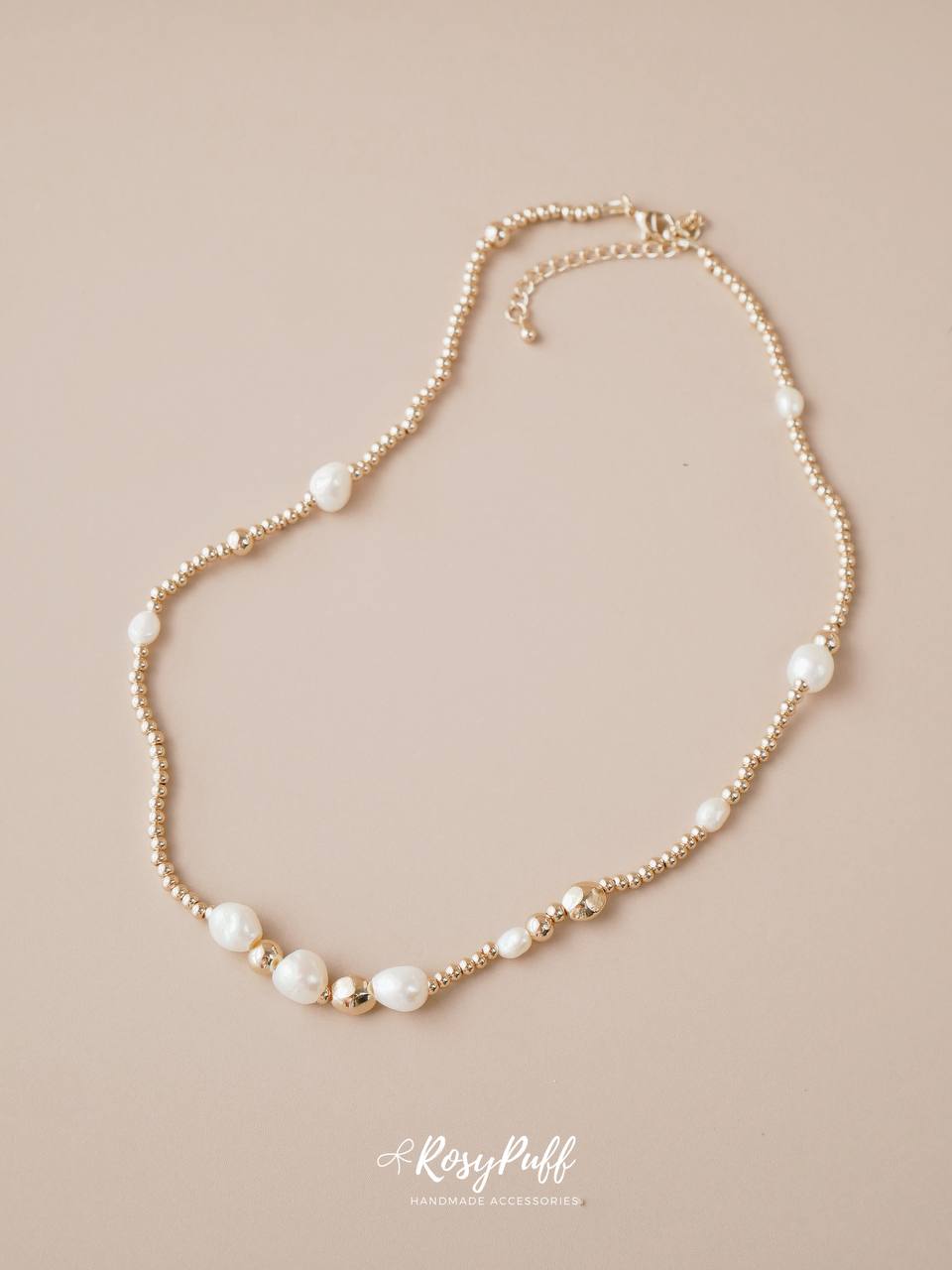 Celestial Pearls Necklace in Gold