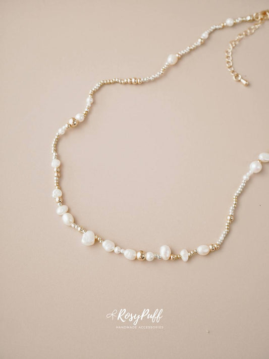 Glimmering Necklace