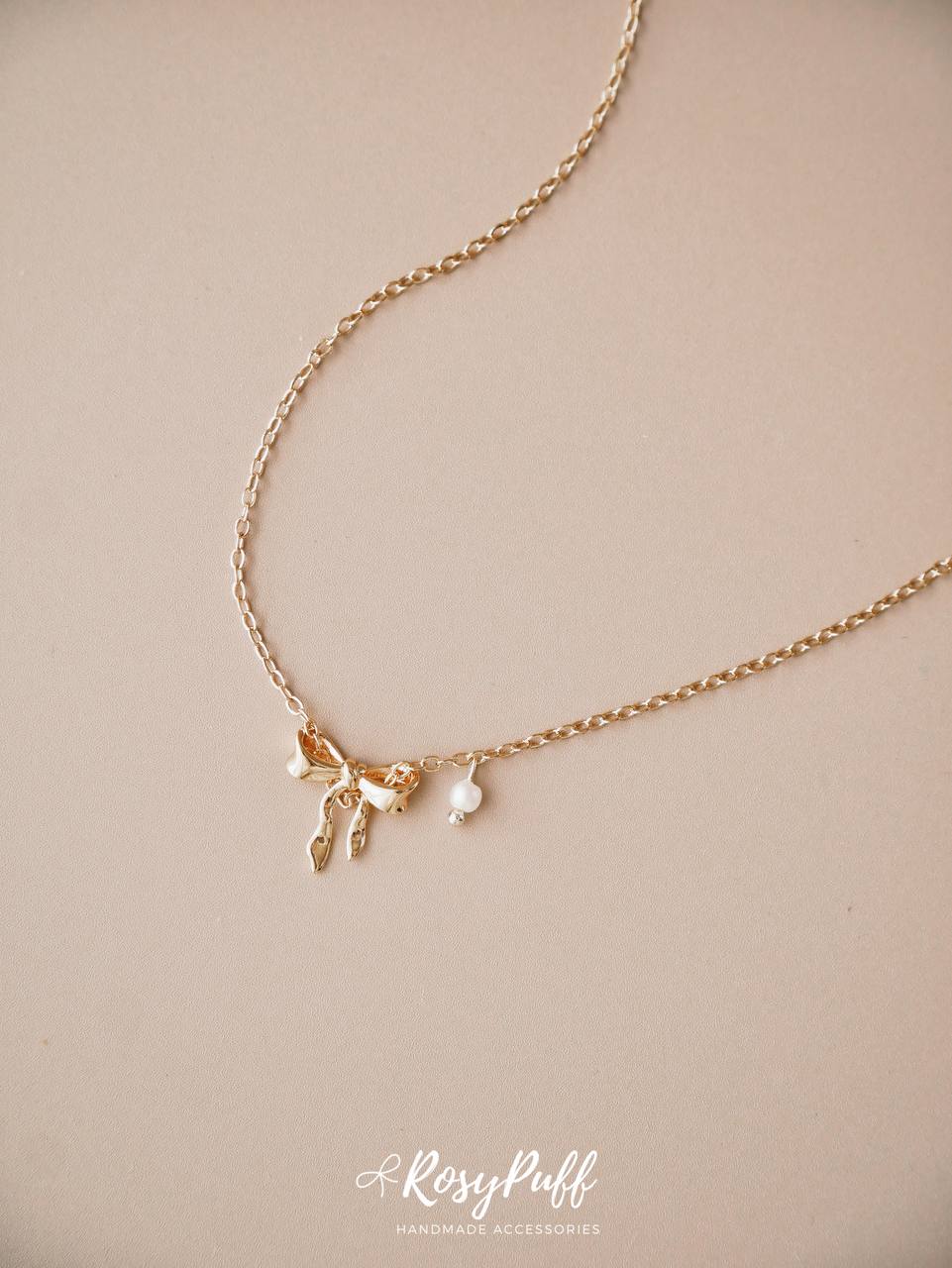 Petite Timeless Ribbon Necklace