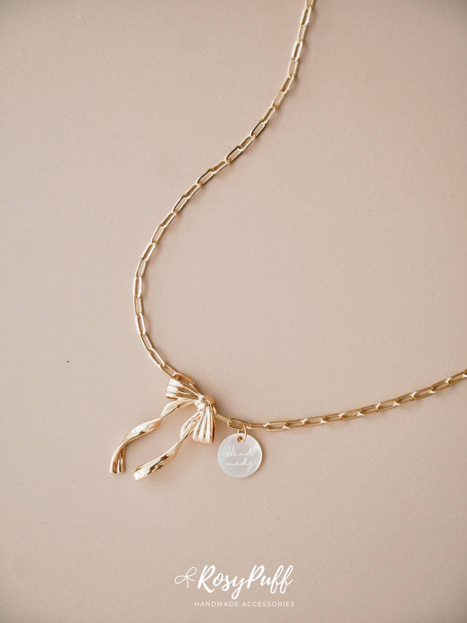 Timeless Ribbons Necklace