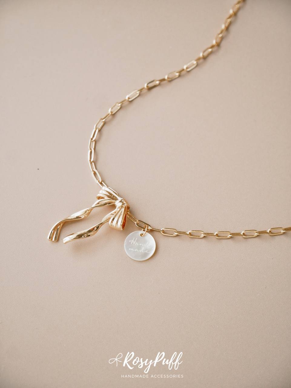 Timeless Ribbons Necklace