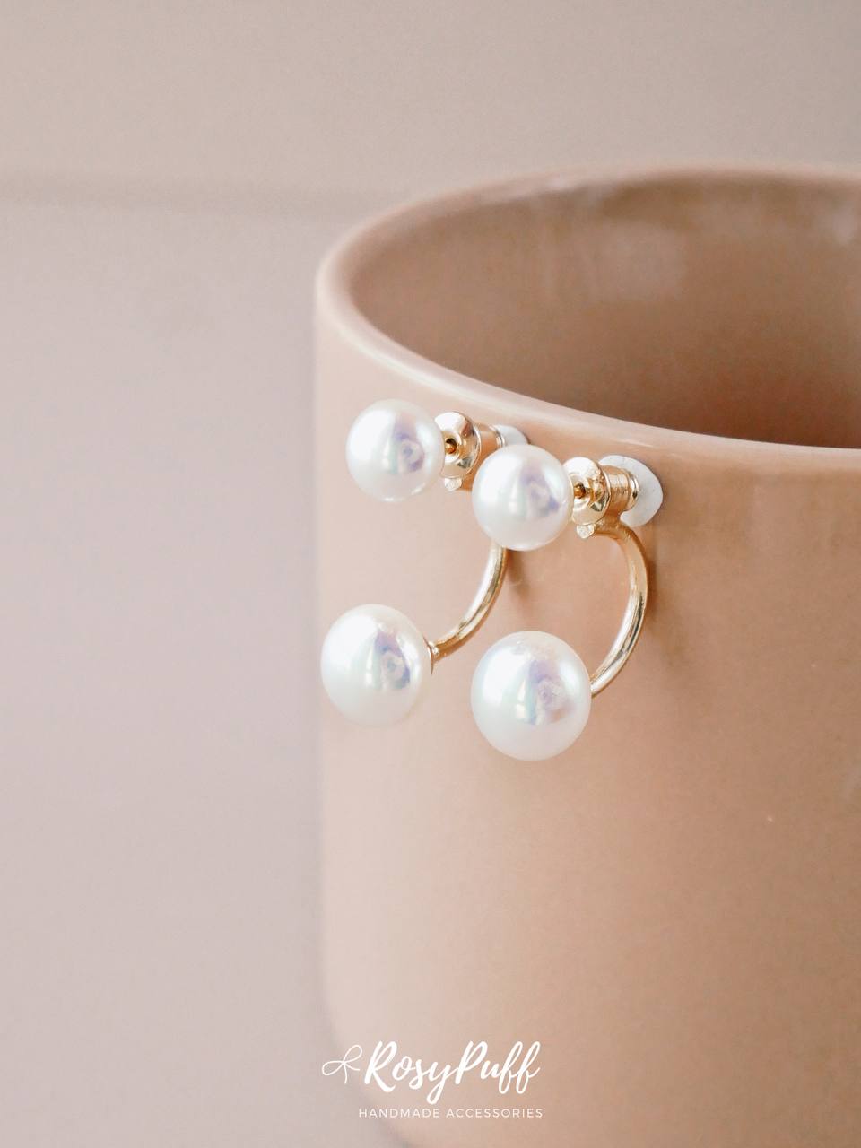 Pearl Essence Earrings