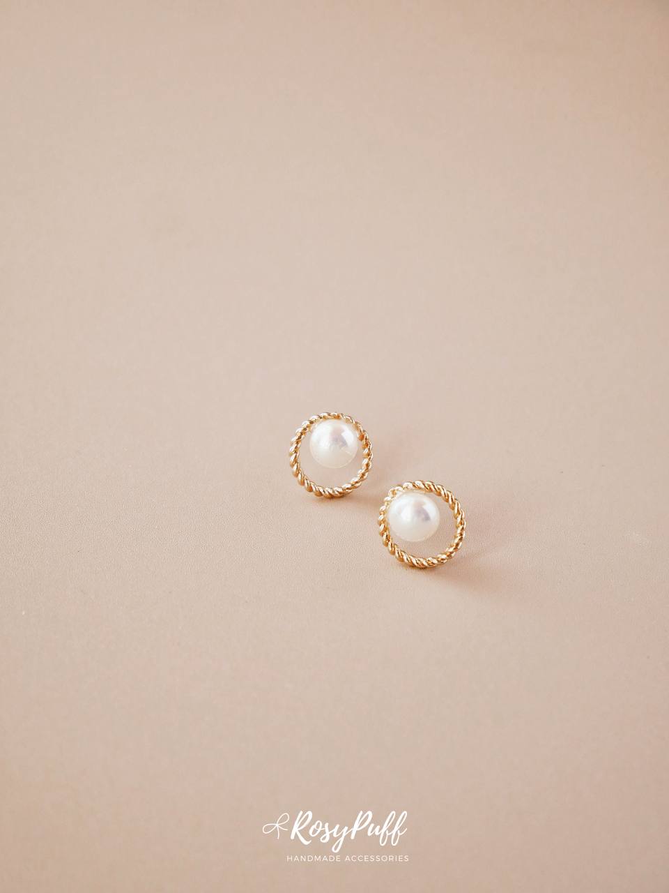 Glimmering Earrings