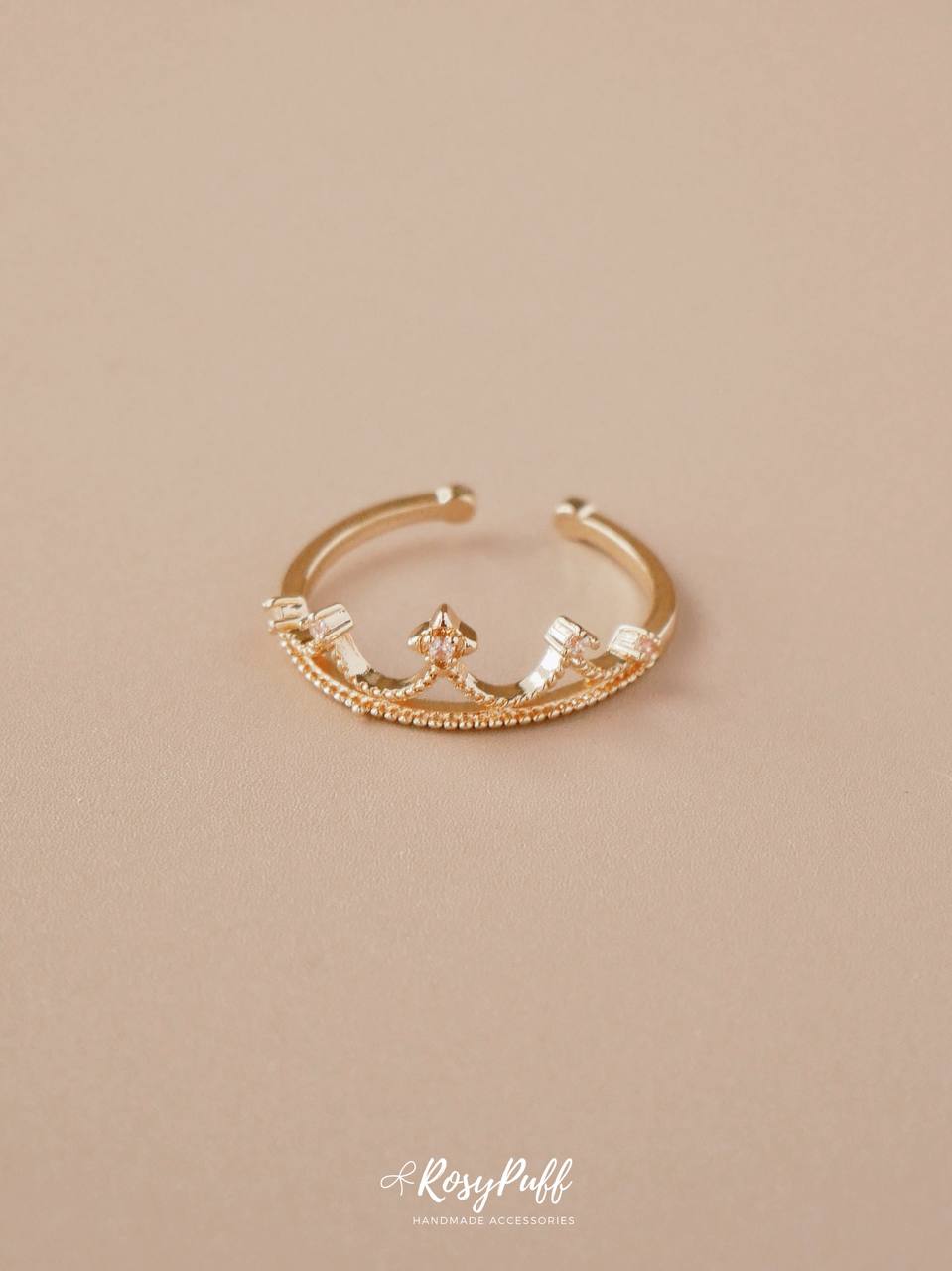 Elegant Tiara Ring