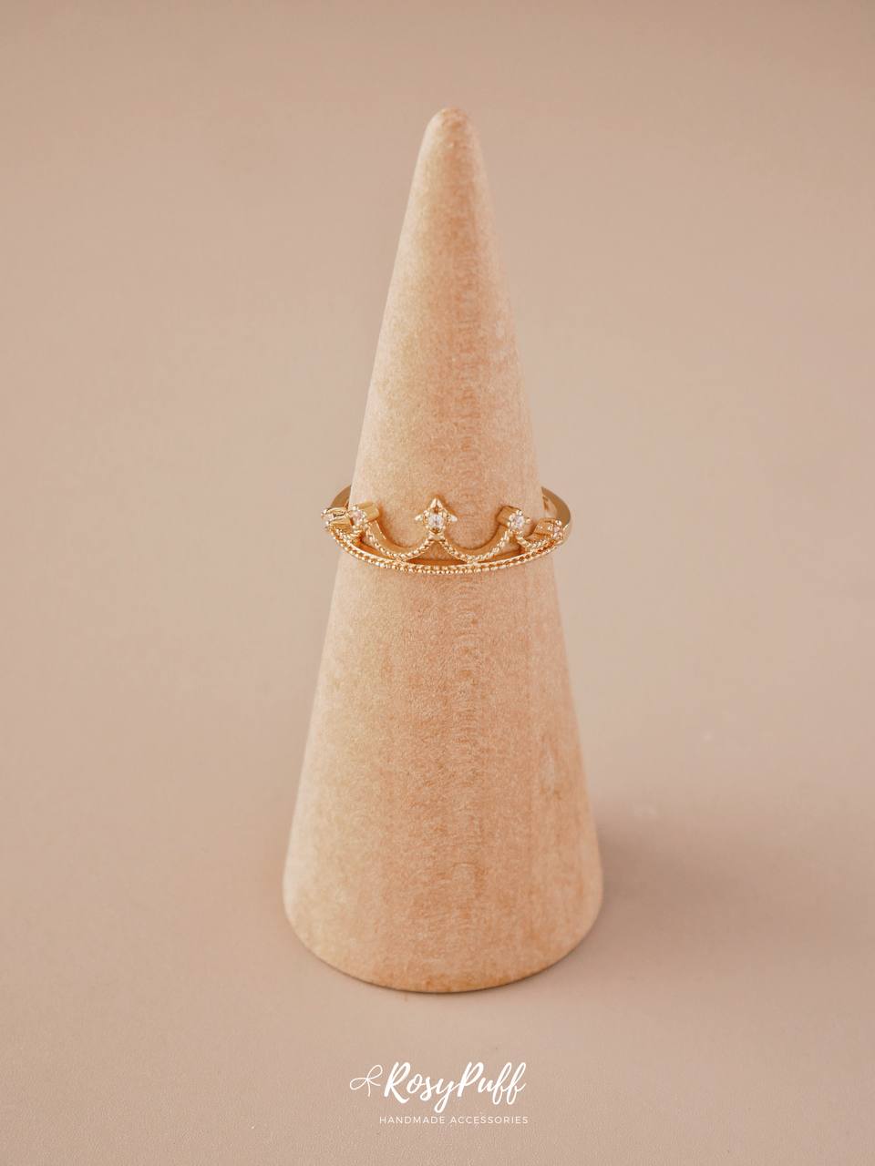 Elegant Tiara Ring