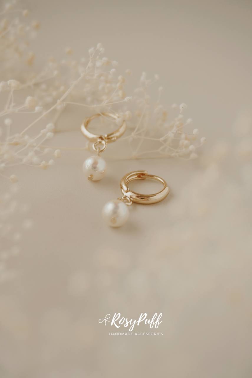Morning Dewdrop Earrings