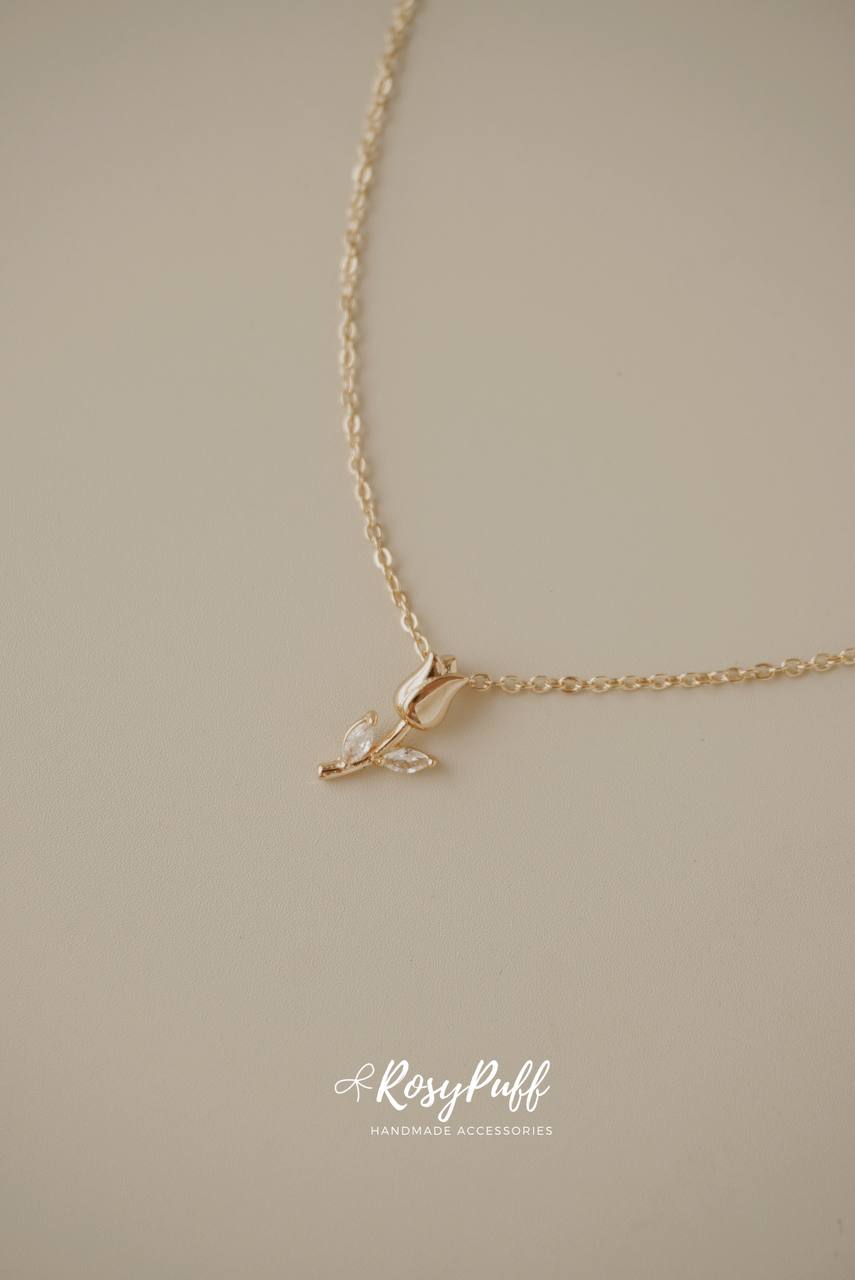 Petite Tulip Necklace
