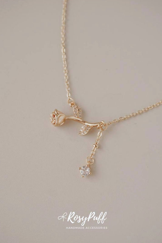 Rose Delight Necklace