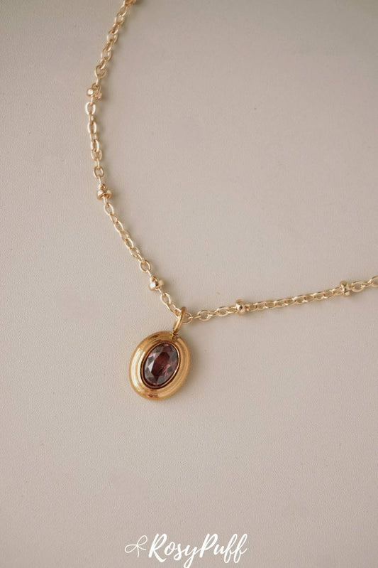 Oval Muse Necklace In Purple