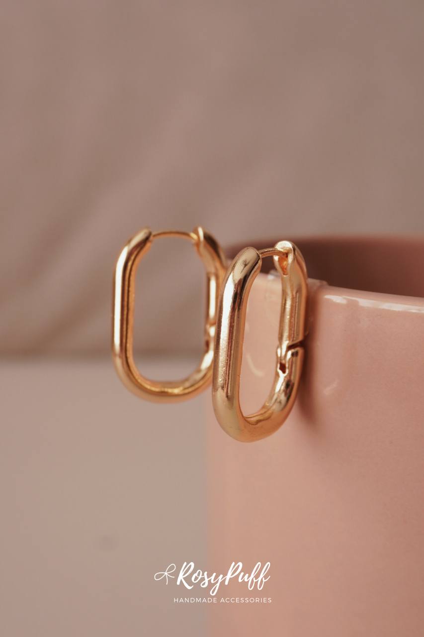 Nora Earrings In Gold