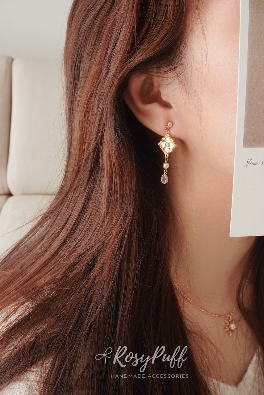 Snowy Earring In Blue 2.0