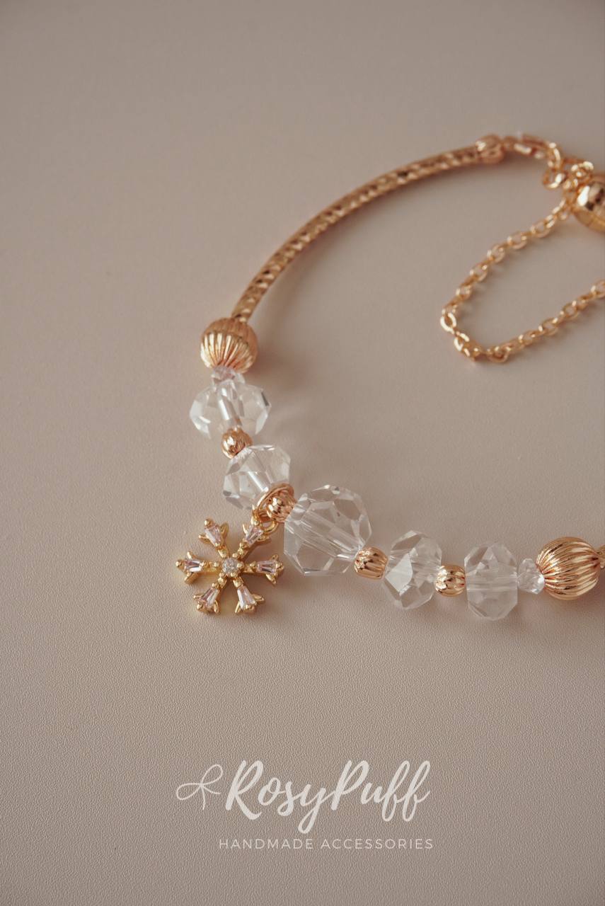 Icy Sparkles Bracelet In Gold