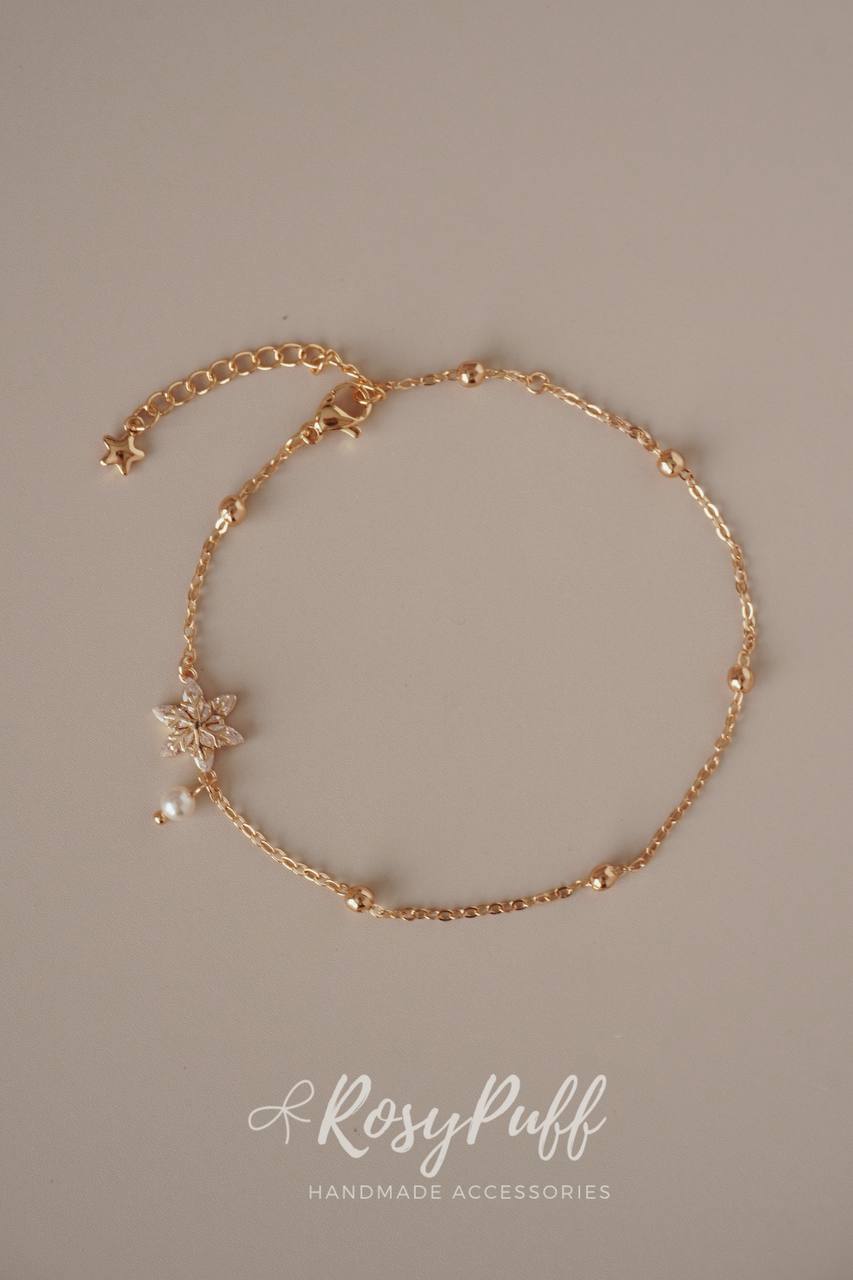 Frosted Snow Anklet