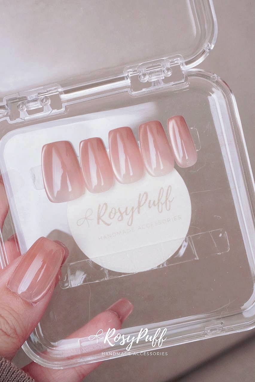 Nude Gradient Press-On Nails