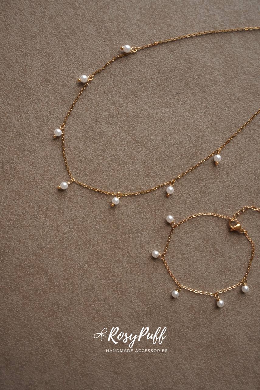 Aria Pearls Bangle ( Water Resistant )