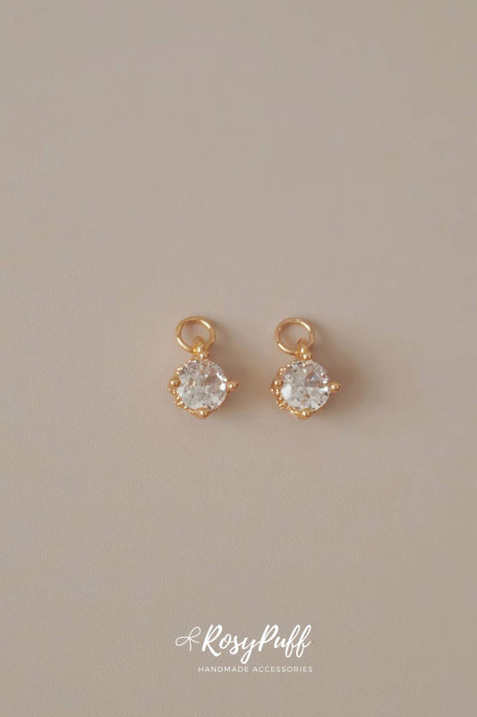 Classic 6mm Diamonds ( For Ear Cuffs )