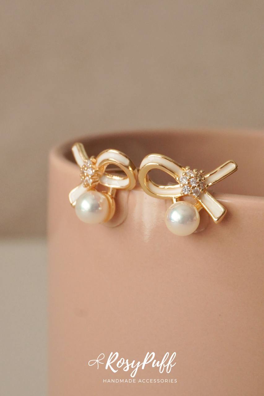 Celestial Fortune Earrings In Gold