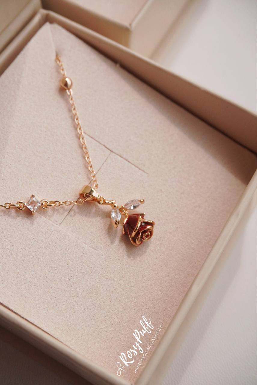 Eternal Rose Necklace In Red