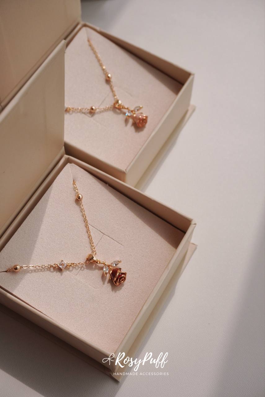 Eternal Rose Necklace In Red