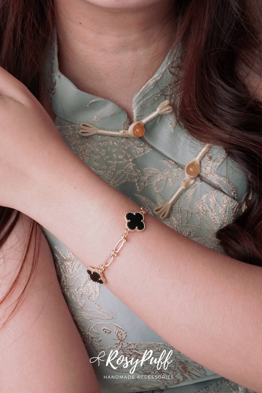 Panda Clovers Bracelet
